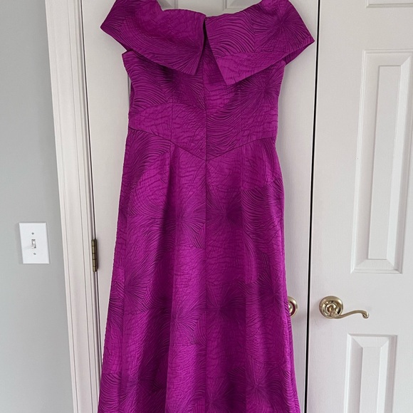 Rickie Freeman for Teri Jon -formal dress - Picture 3 of 5